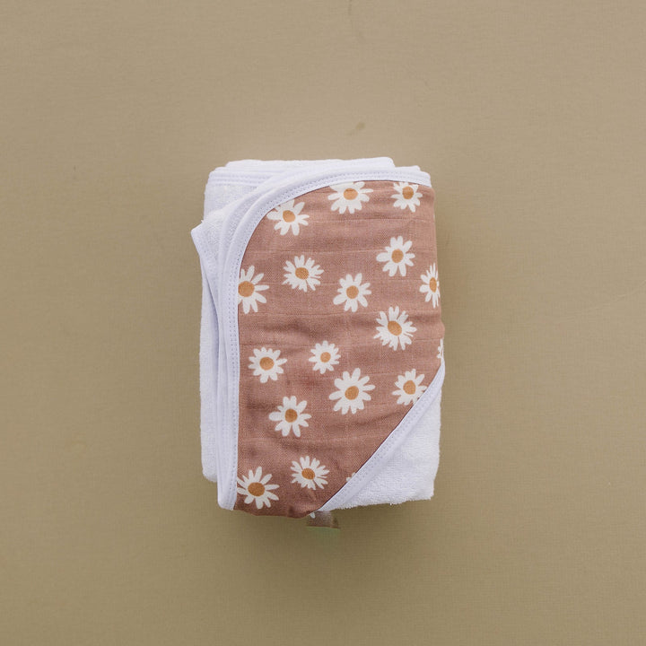 Daisy Dream Muslin Hooded Towel