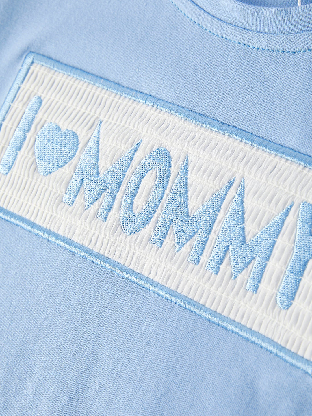 "I ❤ MOMMY" Embroidery Smocking Striped Shorts Set