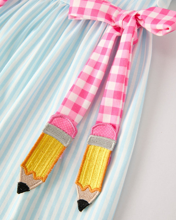 Pink plaid pencil-shaped straps on a striped background