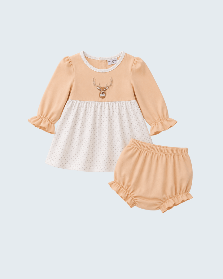 A baby girl&