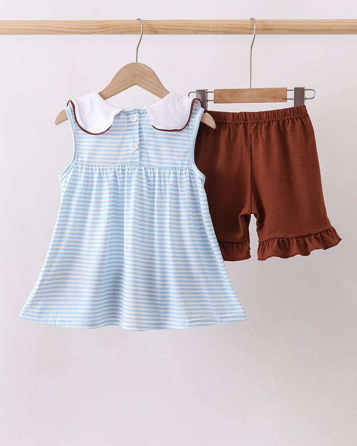 A toddler girl&