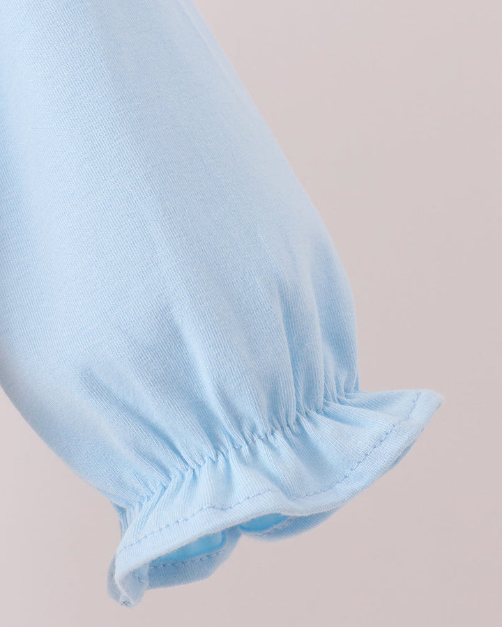 Light blue long-sleeve cuff with elastic hem on plaid dress