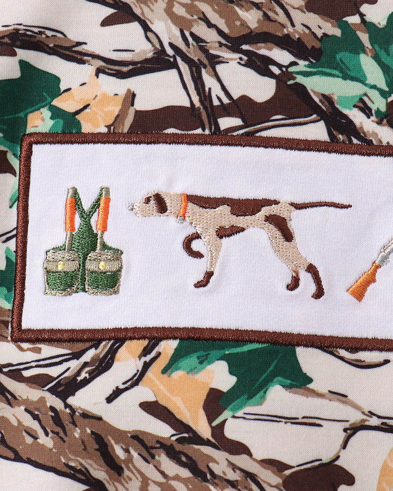 Camouflage hunting romper with chest embroidery patch and dog motif on white panel