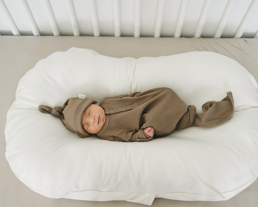 Cocoa Organic Ribbed Newborn Knot Hat