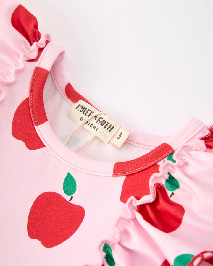 Pink children&