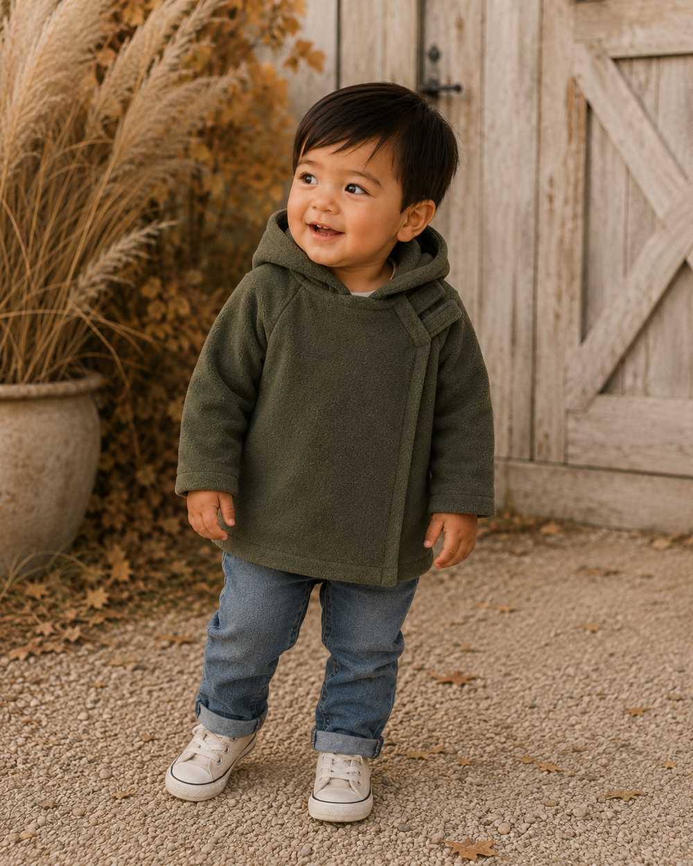 Kids dark green fleece hooded coat with kangaroo pocket and long sleeves