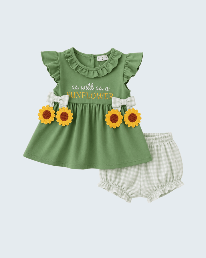 A baby girl&