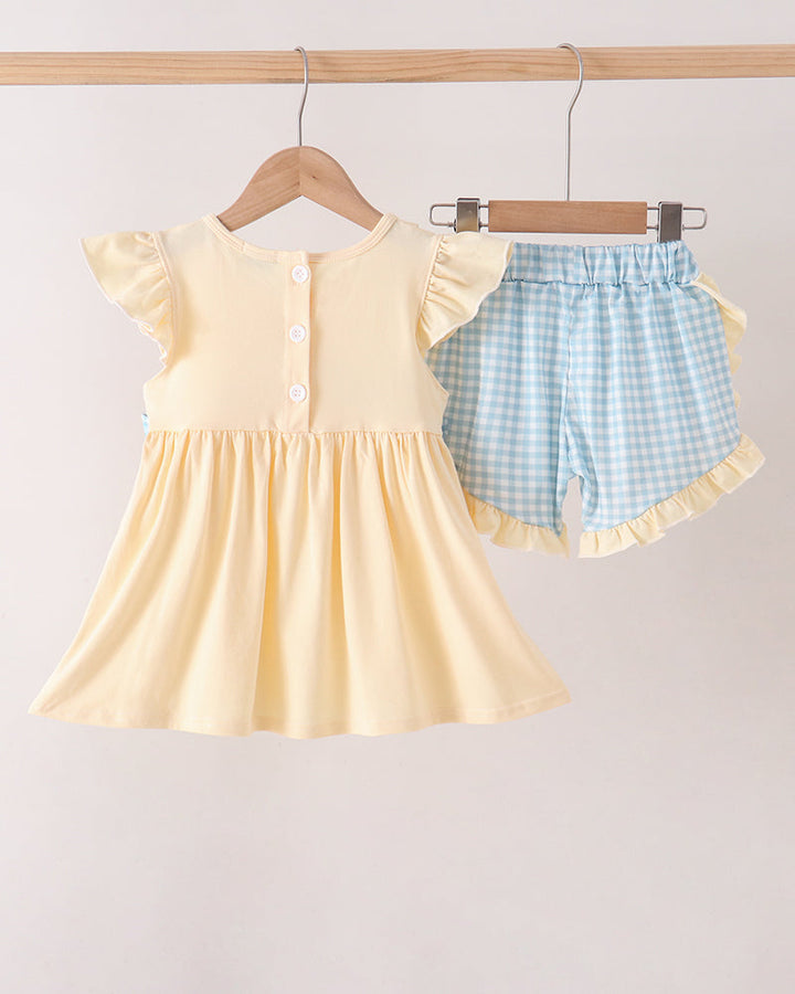 A baby girl&