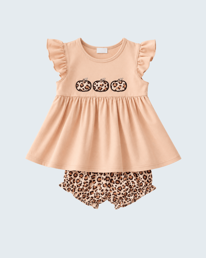 A toddler girl&