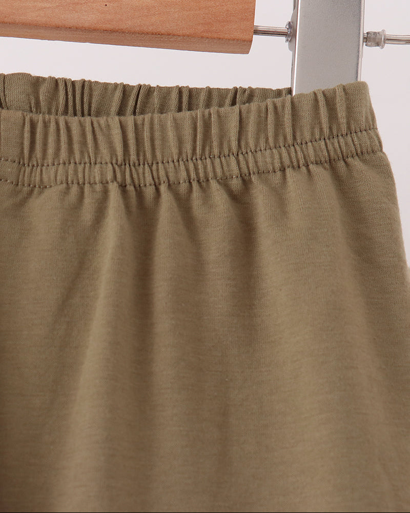 Olive pants with elastic waistband and gathered top