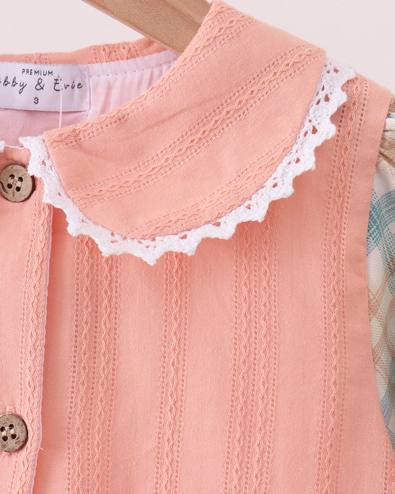 Peter Pan collar with scalloped lace trim and peach pintuck bodice with buttons