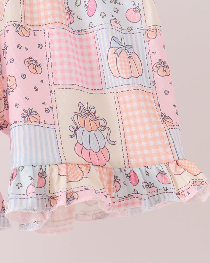 Ruffle hem patchwork shorts set top with pastel pumpkin-print panels and lace edging