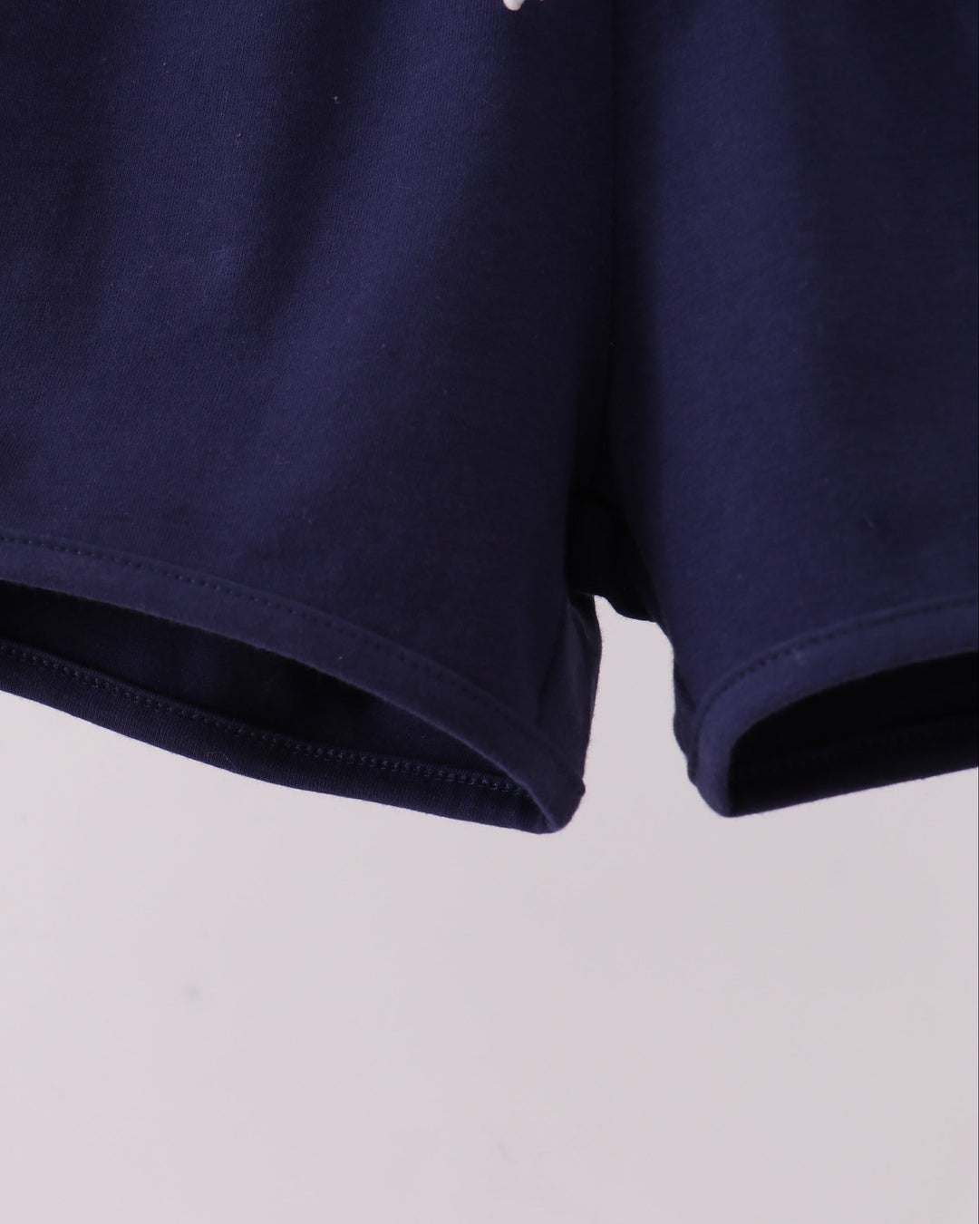 Navy shorts with folded hem edge