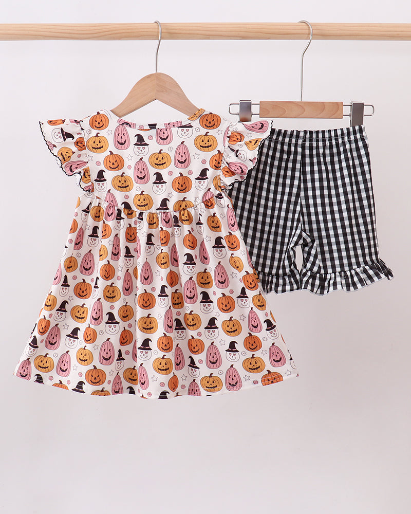 Kids pumpkin-print ruffle top and black-and-white gingham shorts set