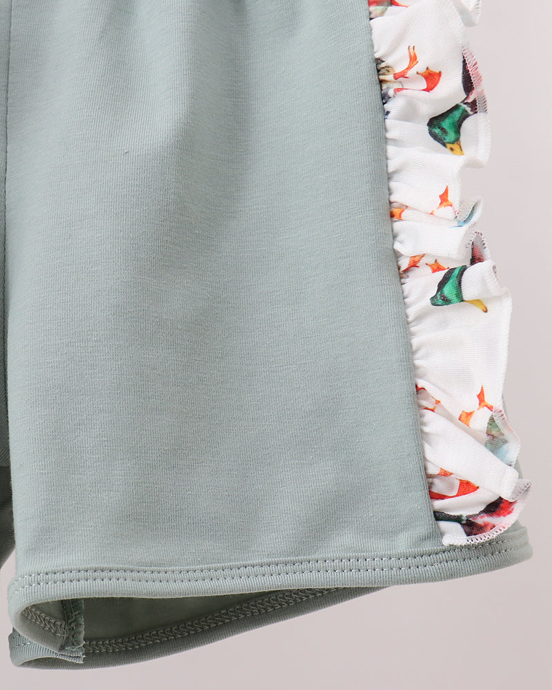 Sage green shorts with side seam and elastic waistband