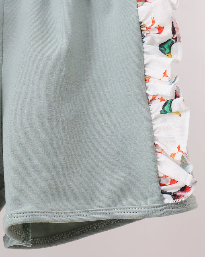 Sage green shorts with side seam and elastic waistband