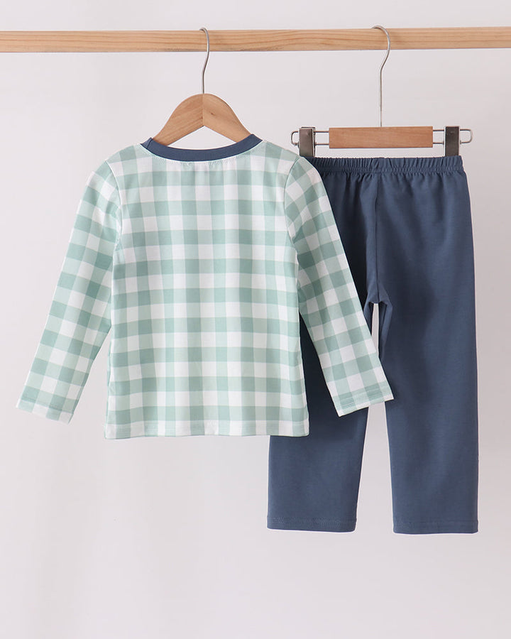 Gingham pants set with navy top and elastic-waist dark blue pants