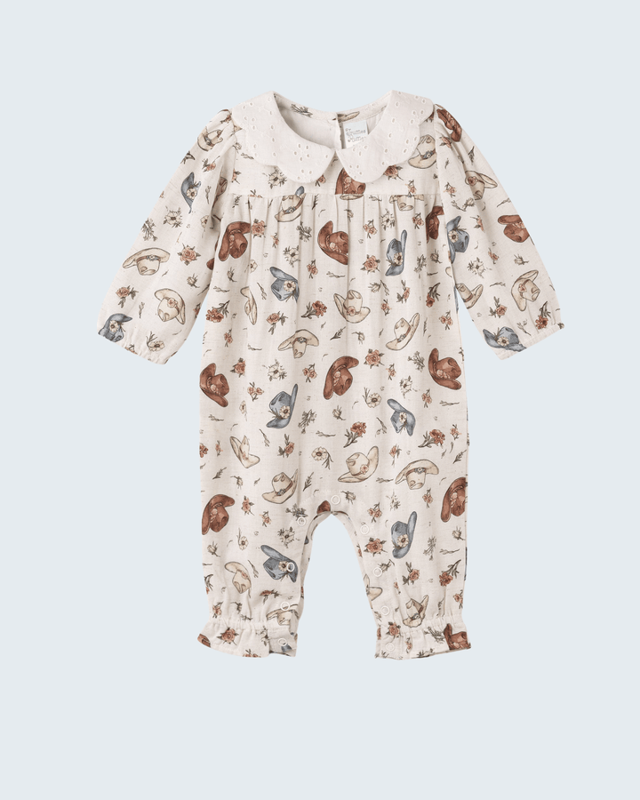 Baby linen romper with eyelet collar, long sleeves, all-over animal print