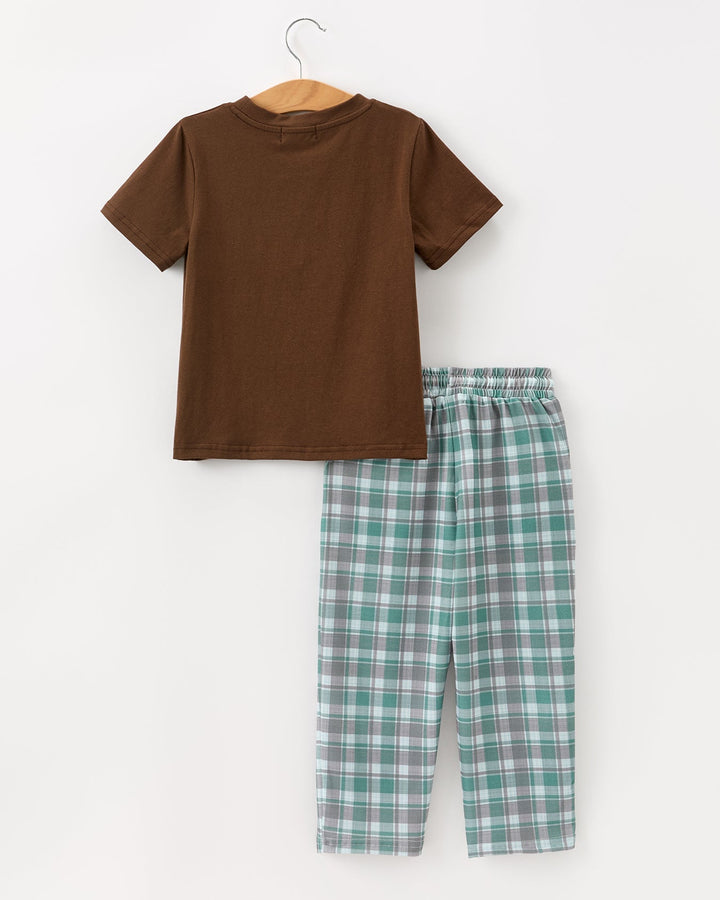 Boys brown short-sleeve tee back with green plaid drawstring pants set